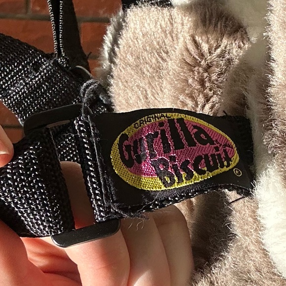 Gorilla Biscuit y2k Koala plush backpack - Picture 2 of 14